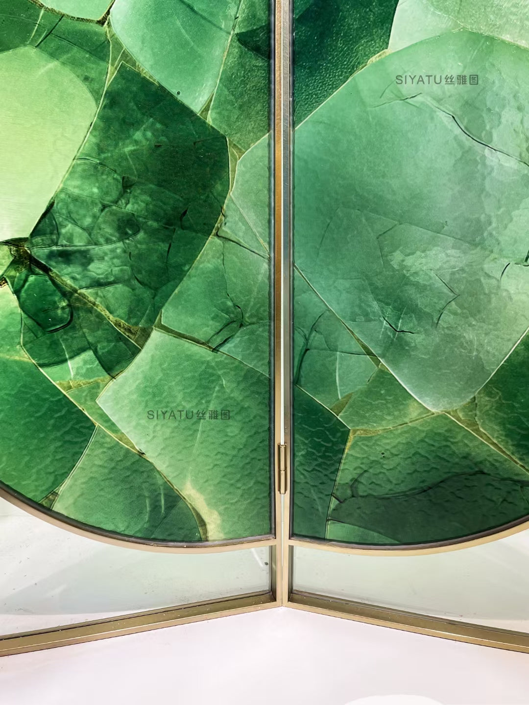 Modern Luxury-Art glass screen
