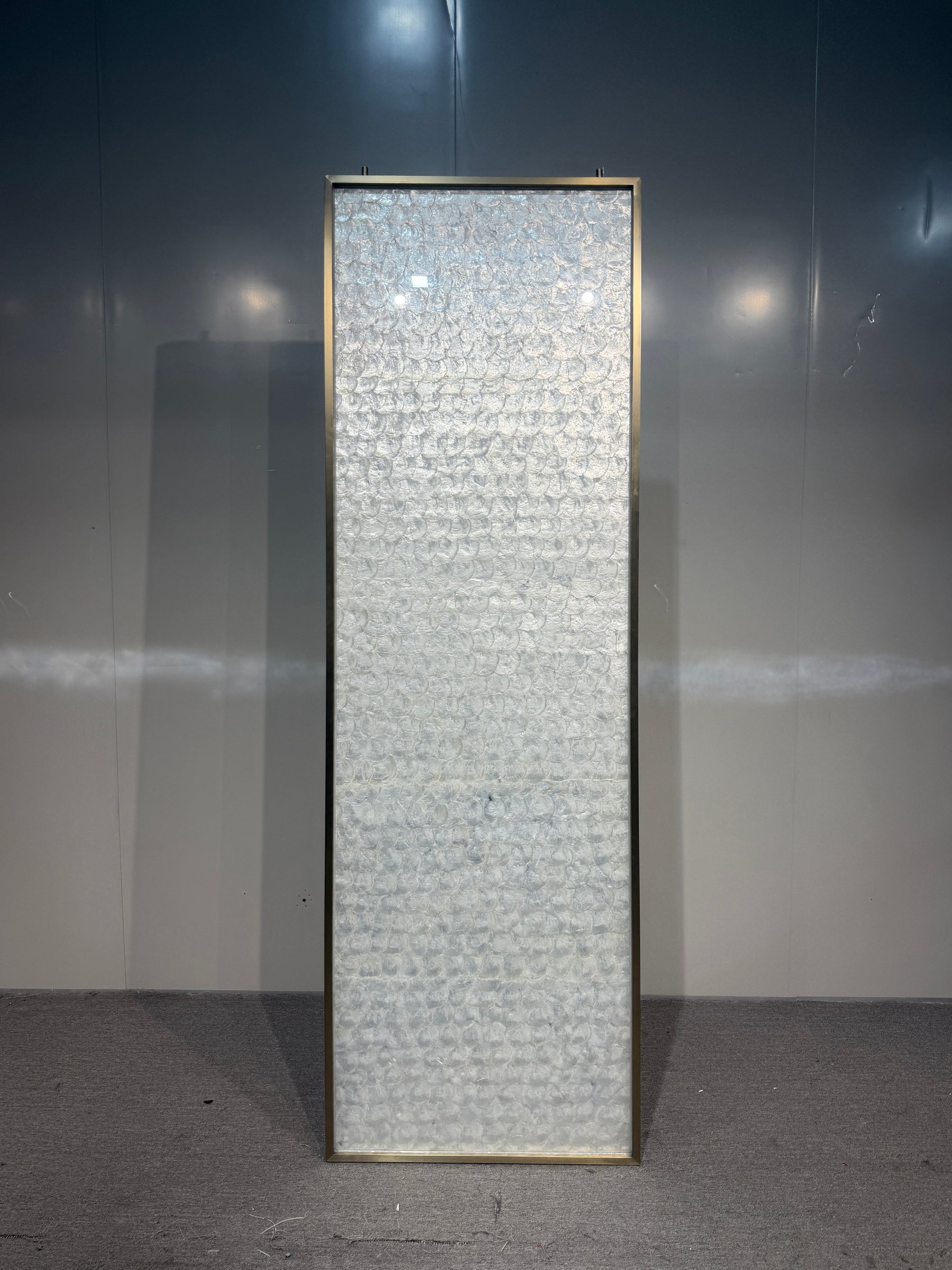Modern Chinese Natural Shell Screen