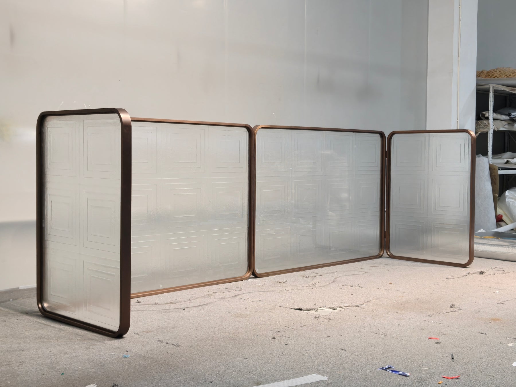 Modern Luxury-Hui-style Glass Screen