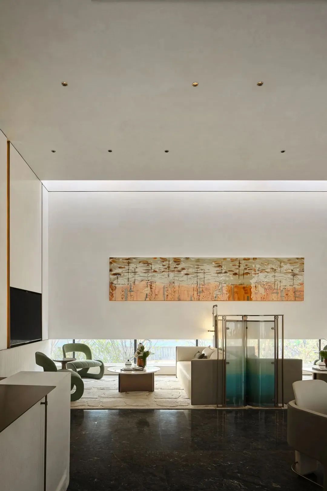 Modern Luxury-Glass screen with metal wire