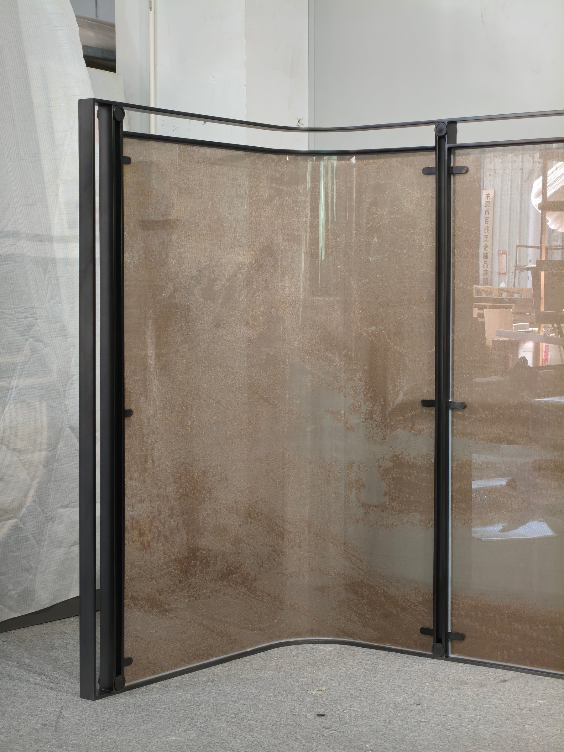 Modern Luxury- glass with metal wire screen