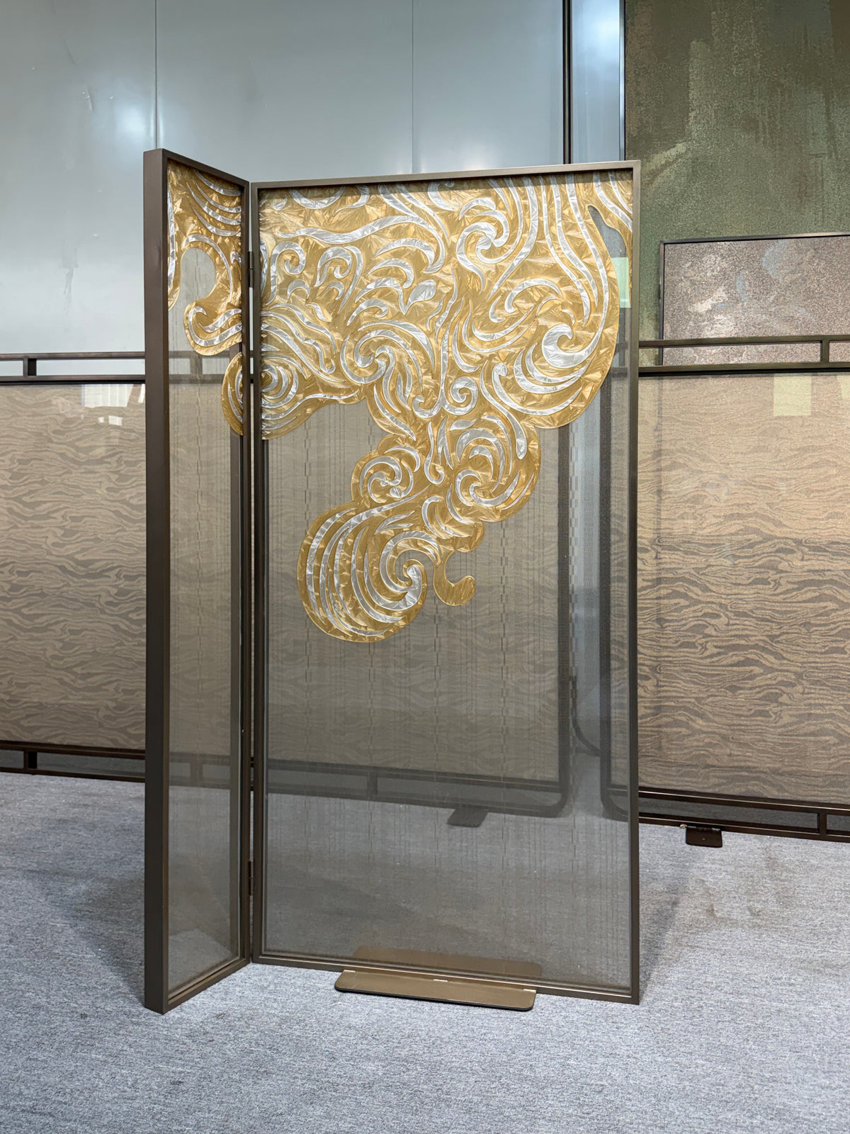 Modern Luxury-Handmade Enamel Colored Glass Screen