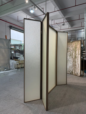 Modern Luxury- glass with metal wire screen