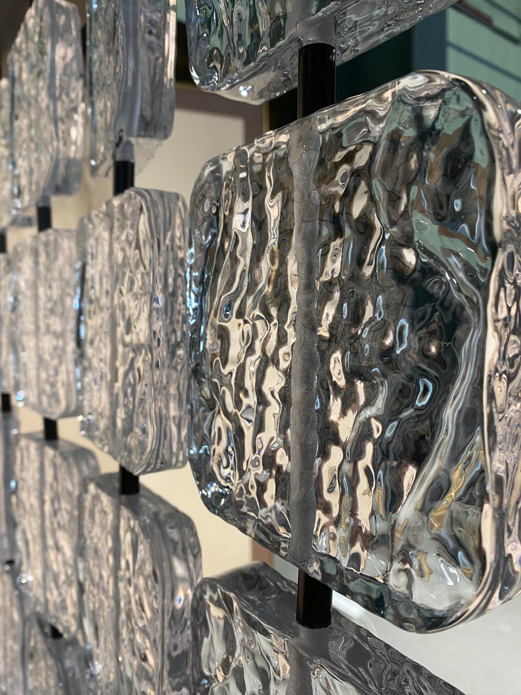 Modern Luxury-Textured Glass Screen