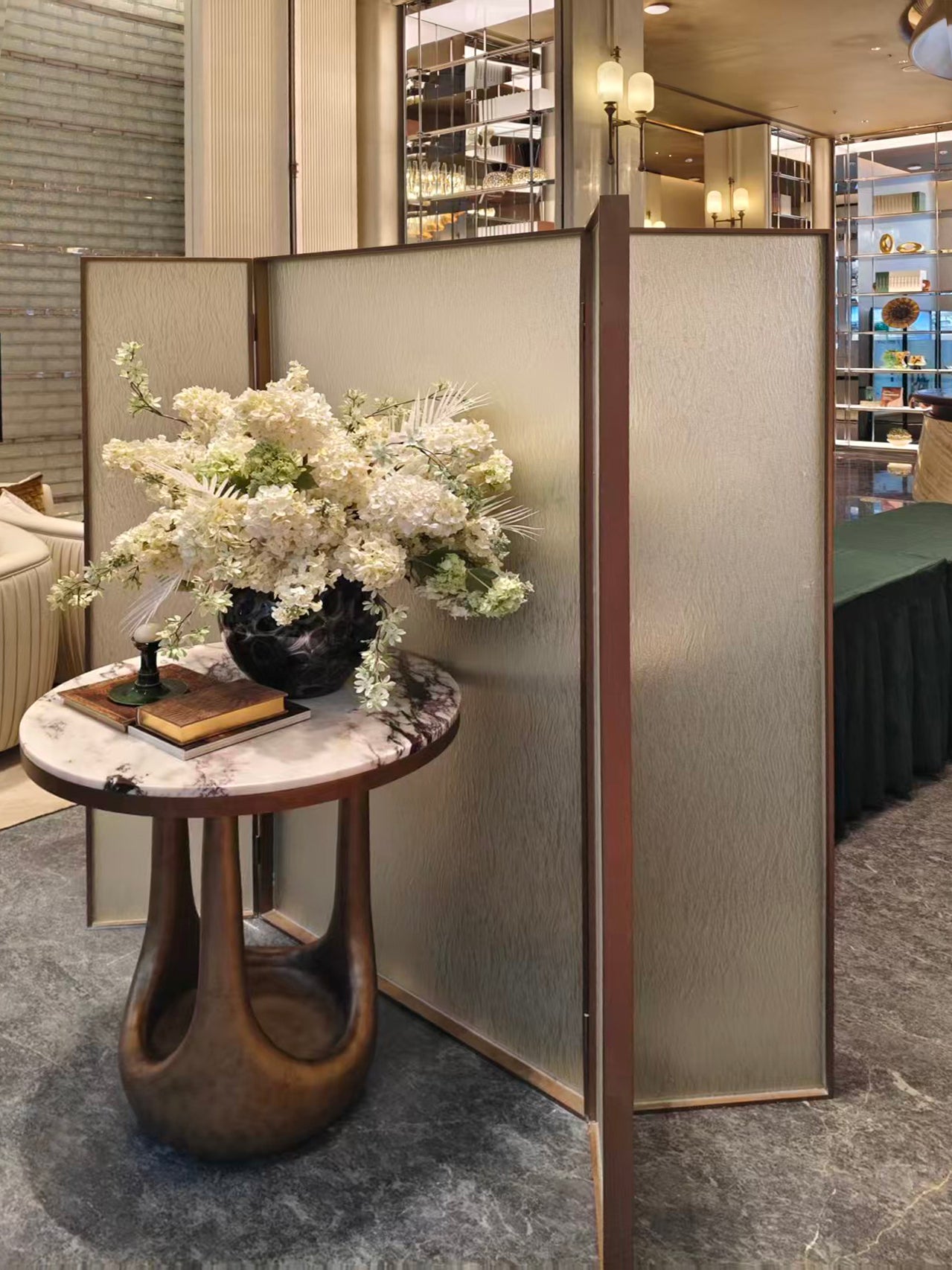 Modern Luxury- glass with metal wire screen