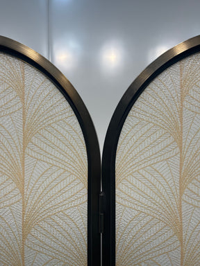 Modern Luxury-Artistic Glass Screen with Wire Inlays