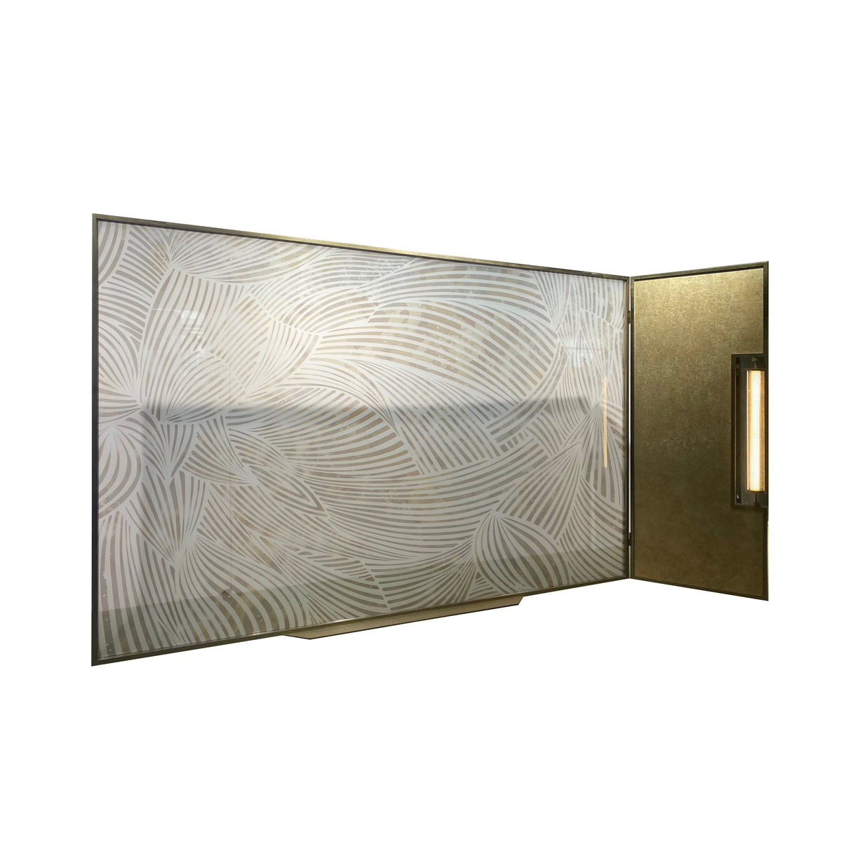 Modern Luxury-Glass screen with wire mesh